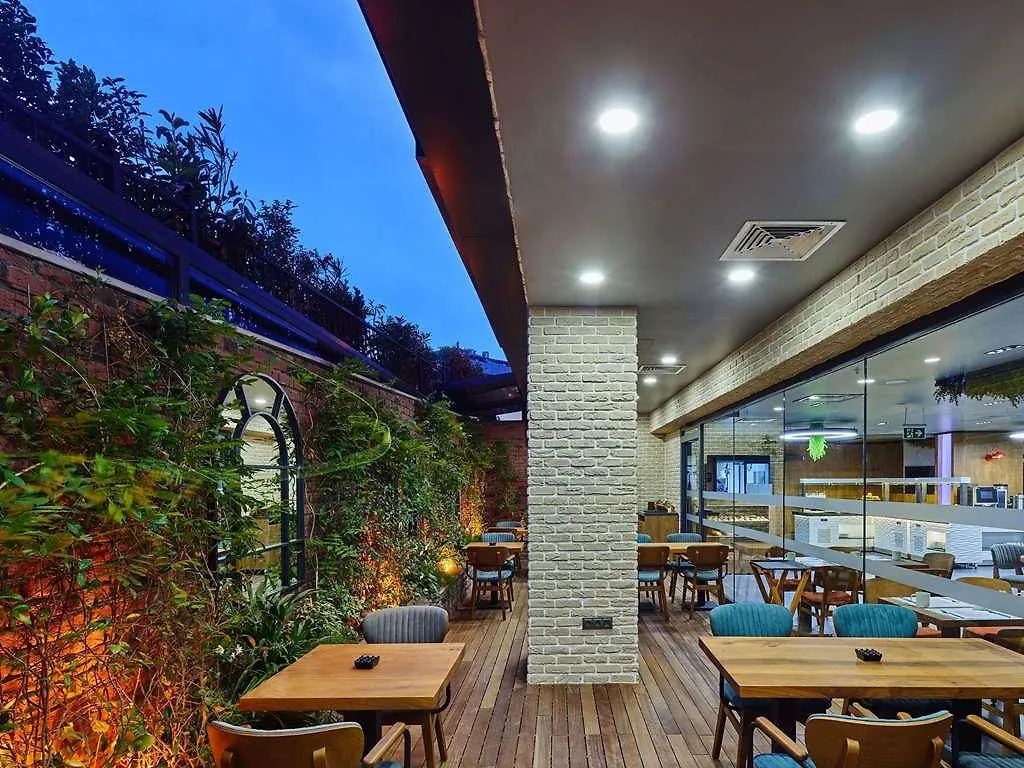 Hotel Ibis Istanbul Airport