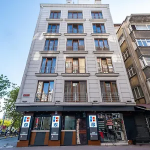 Otel Lavin &, İstanbul